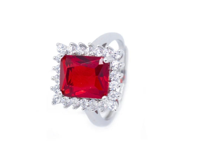 Anello quadrato con strass (AN014)
