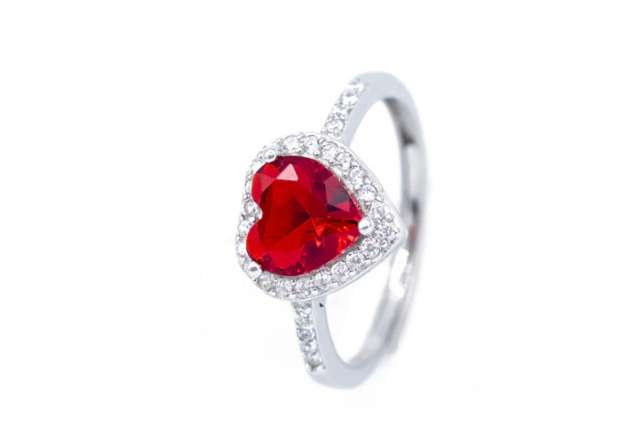 Anello Cuore con Contorno di Zirconi (AN008)