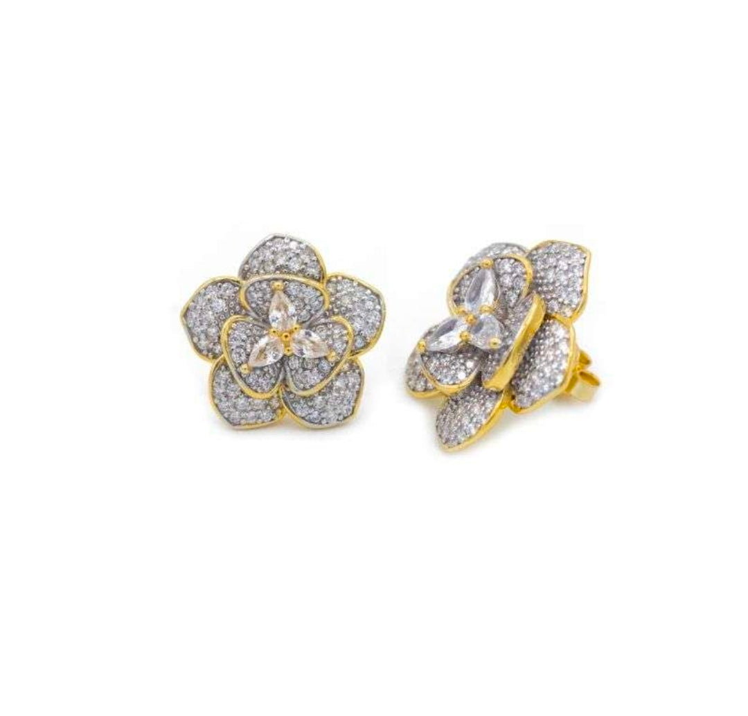 Orecchini Fiore Camelie con Pavé di Zirconi (OR182)