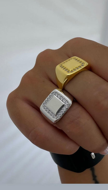 Anello chevalier quadrato Personalizzabile